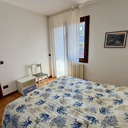 Apartment Beachside Duplex With Bbq And Pool